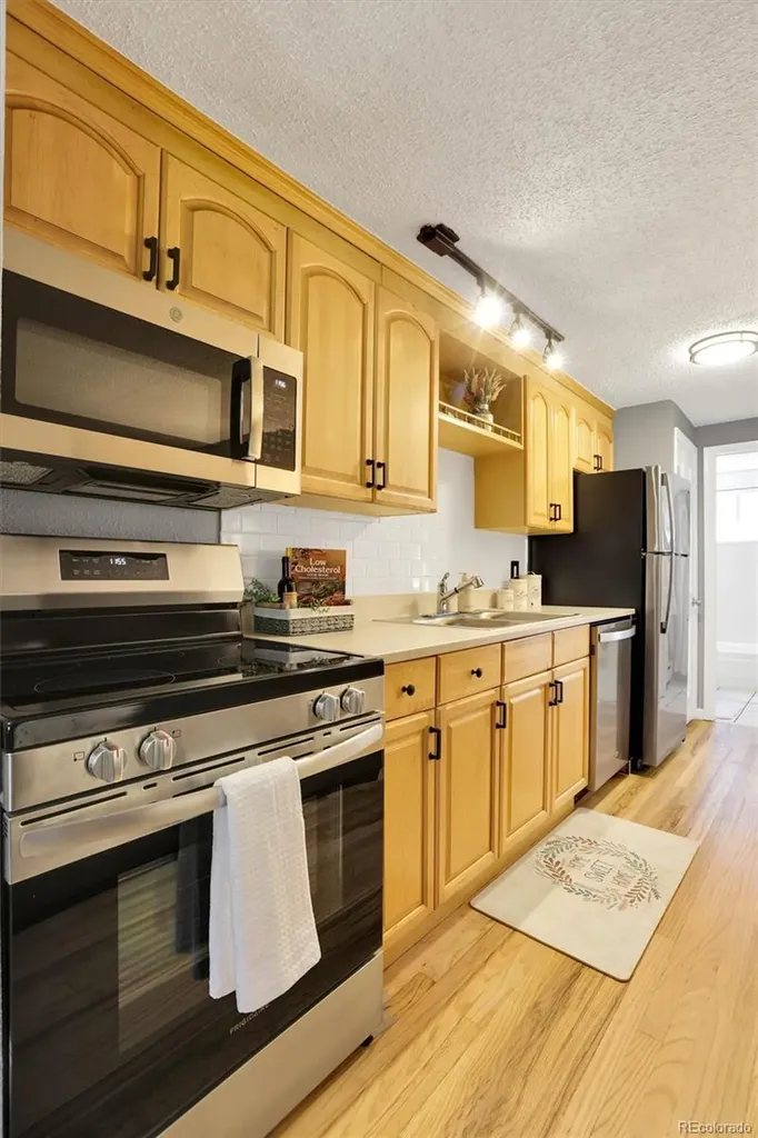 155 S Pennsylvania Street Denver CO 80209