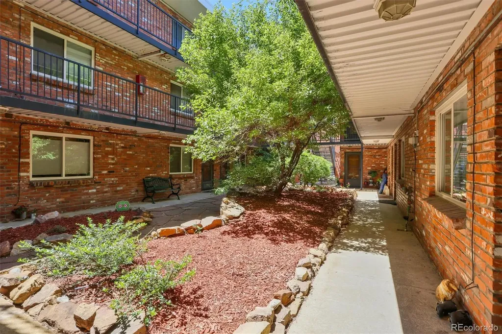 155 S Pennsylvania Street Denver CO 80209