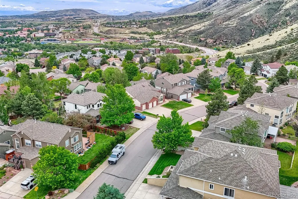 542 Canyon Point Circle Golden CO 80403