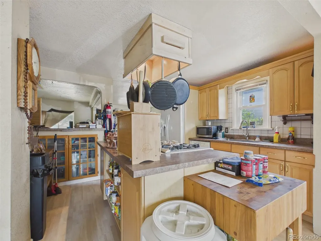 476 Tennyson Street Denver CO 80204