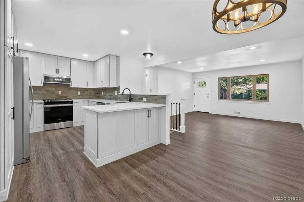 10775 W 68th Avenue Arvada CO 80004