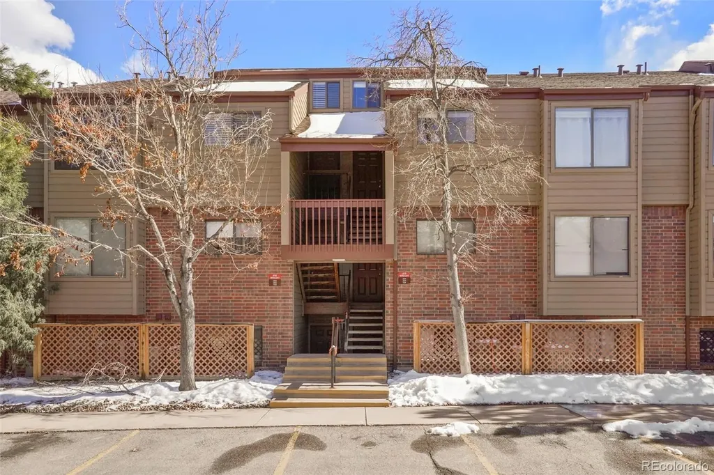 416 Wright Street Lakewood CO 80228