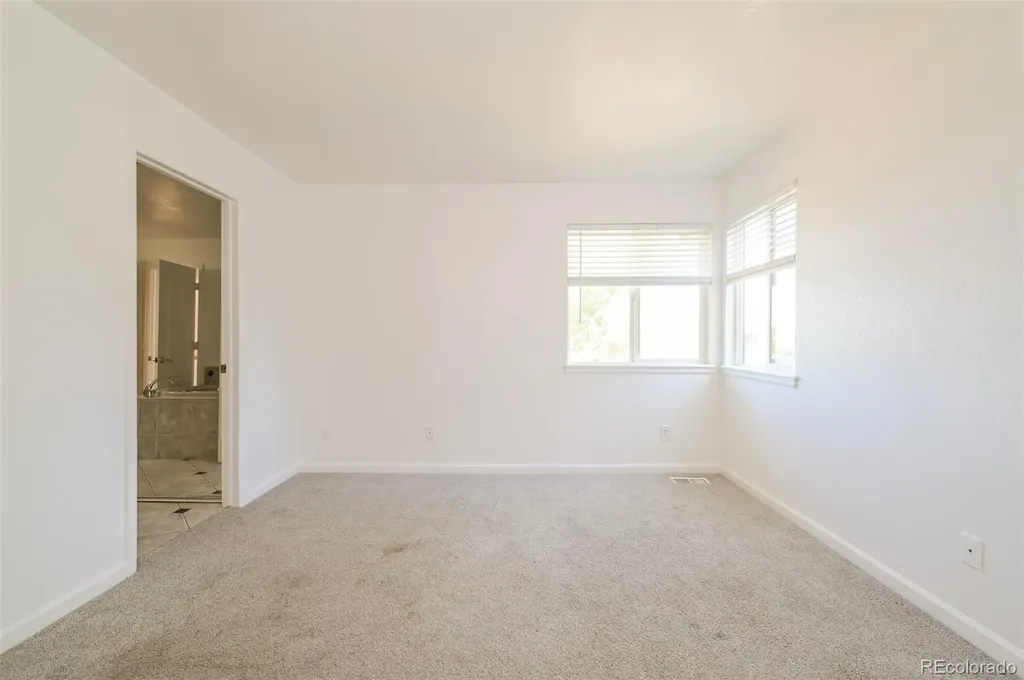 3226 S Danube Street Aurora CO 80013