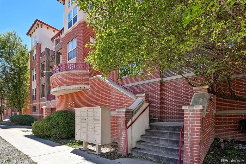 1767 N Pearl Street Denver CO 80203