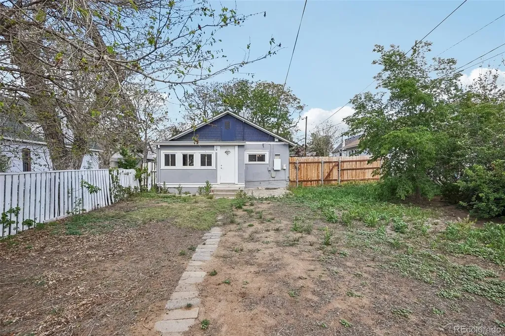 3855 N Cook Street Denver CO 80205
