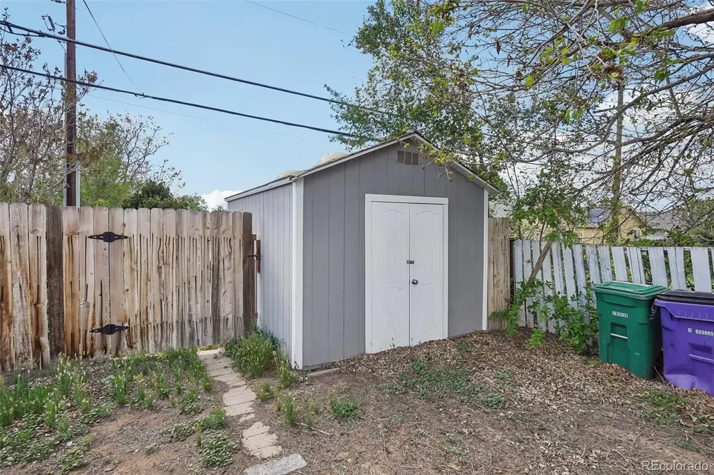 3855 N Cook Street Denver CO 80205