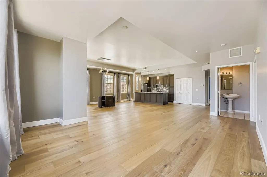 475 W 12th Avenue Denver CO 80204