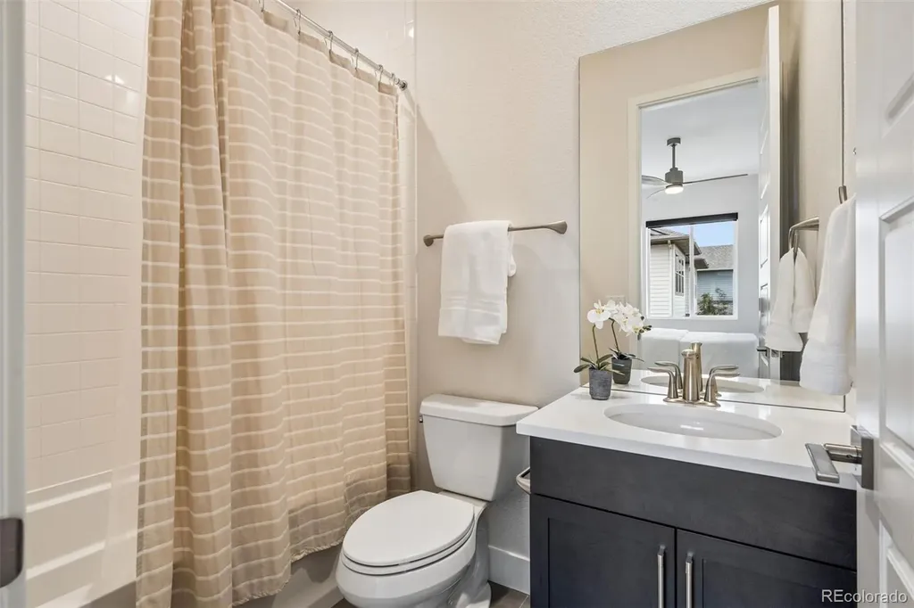 5884 Boston Street Denver CO 80238