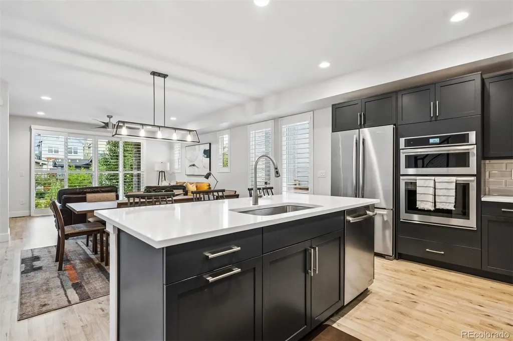 5884 Boston Street Denver CO 80238