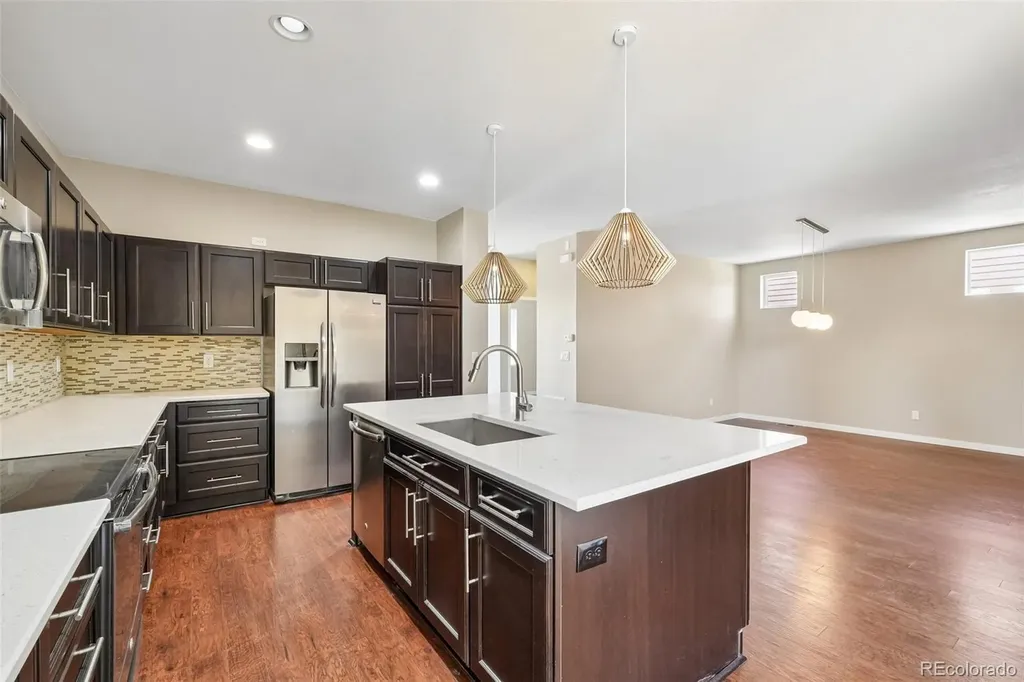 10202 Southlawn Circle Commerce City CO 80022