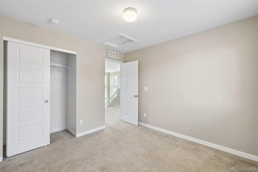 10202 Southlawn Circle Commerce City CO 80022