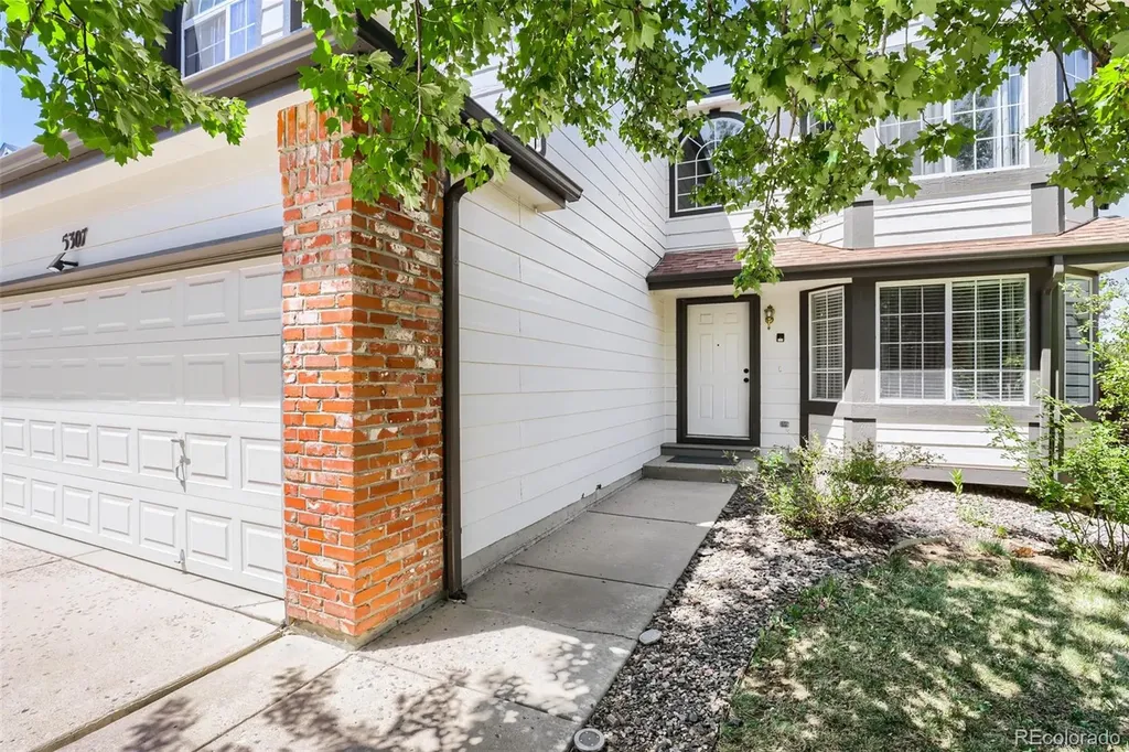 5307 S Jebel Way Aurora CO 80015