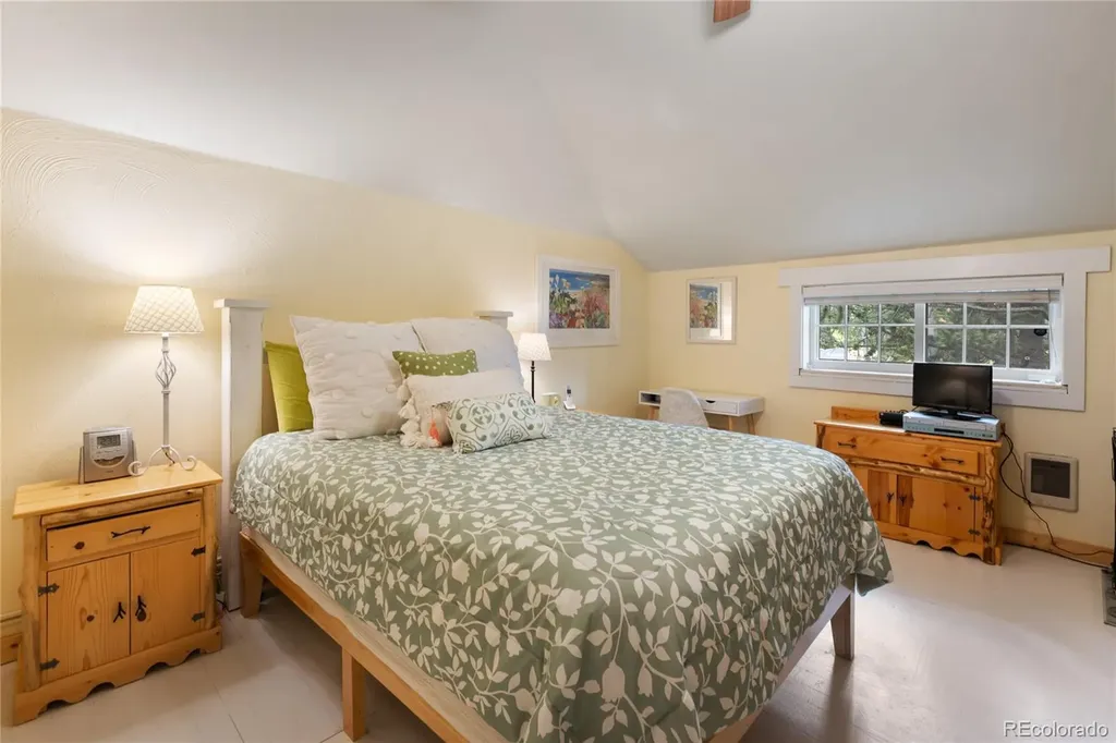 135 Daniwood Grove Florissant CO 80816