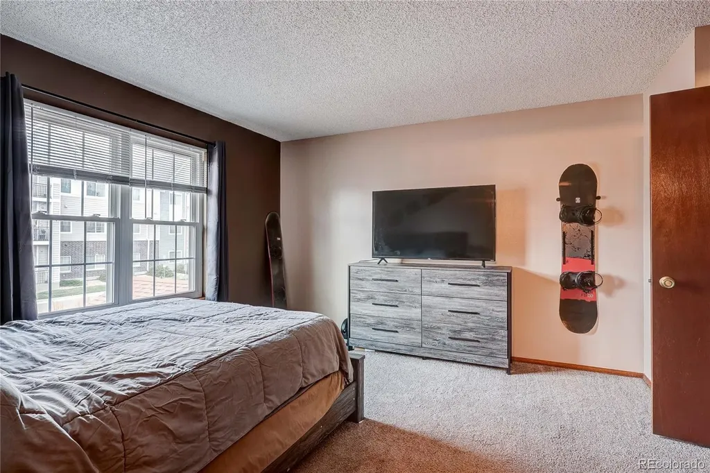 2054 S Balsam Street Lakewood CO 80227