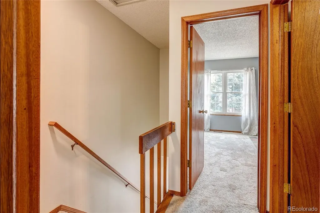 2054 S Balsam Street Lakewood CO 80227