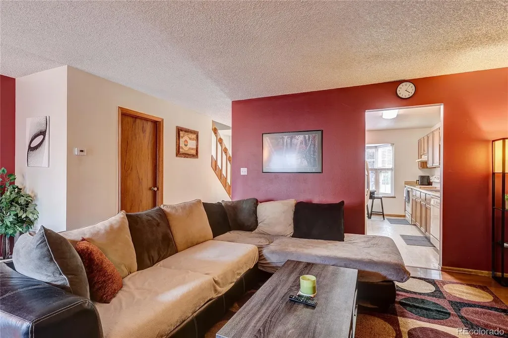 2054 S Balsam Street Lakewood CO 80227