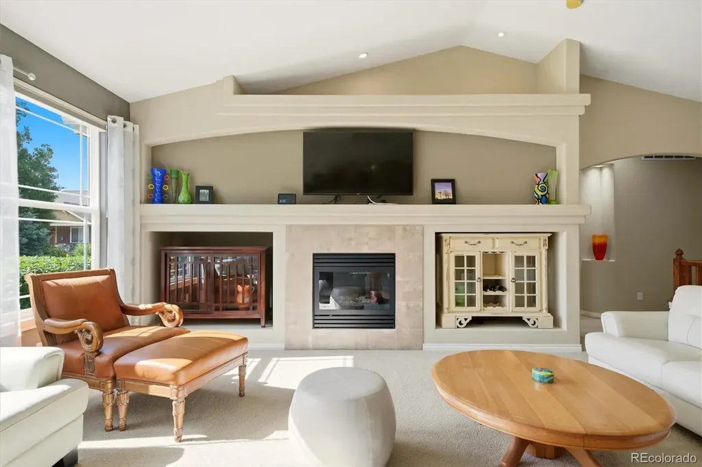 8711 Wild Horse Way Longmont CO 80504