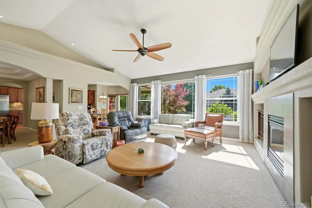 8711 Wild Horse Way Longmont CO 80504