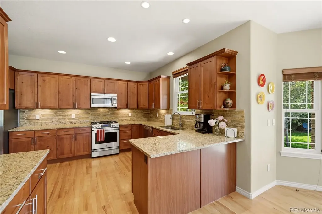 8711 Wild Horse Way Longmont CO 80504