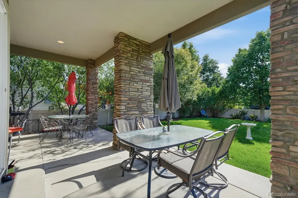 8711 Wild Horse Way Longmont CO 80504
