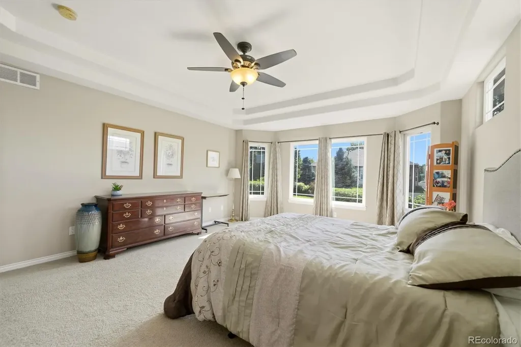 8711 Wild Horse Way Longmont CO 80504