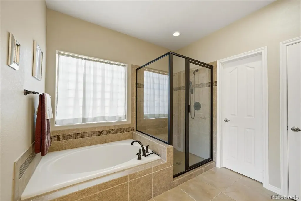 8711 Wild Horse Way Longmont CO 80504