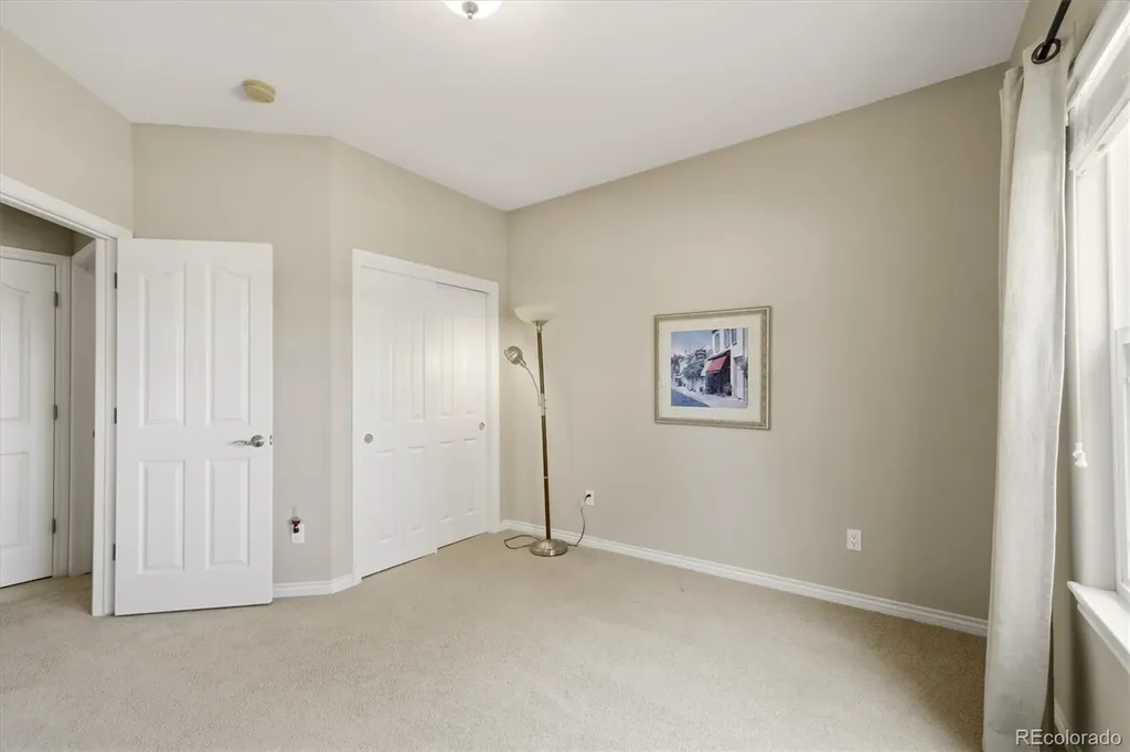 8711 Wild Horse Way Longmont CO 80504