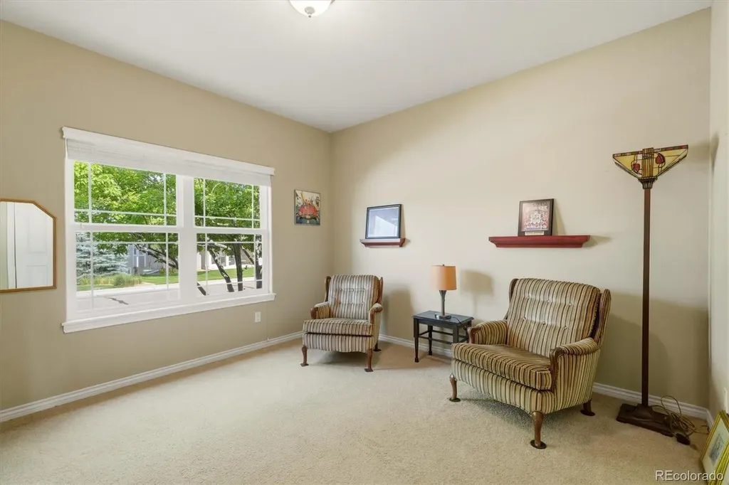 8711 Wild Horse Way Longmont CO 80504