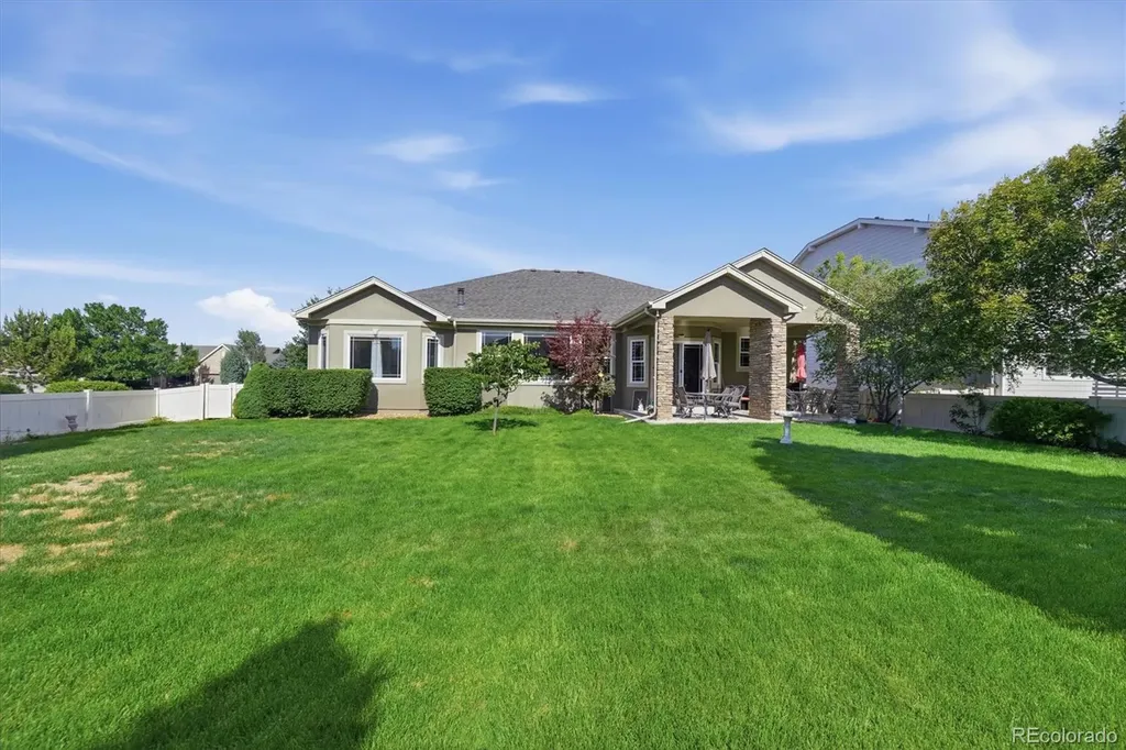 8711 Wild Horse Way Longmont CO 80504