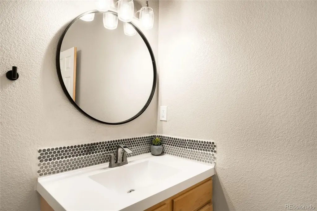 3149 Blake Street Denver CO 80205