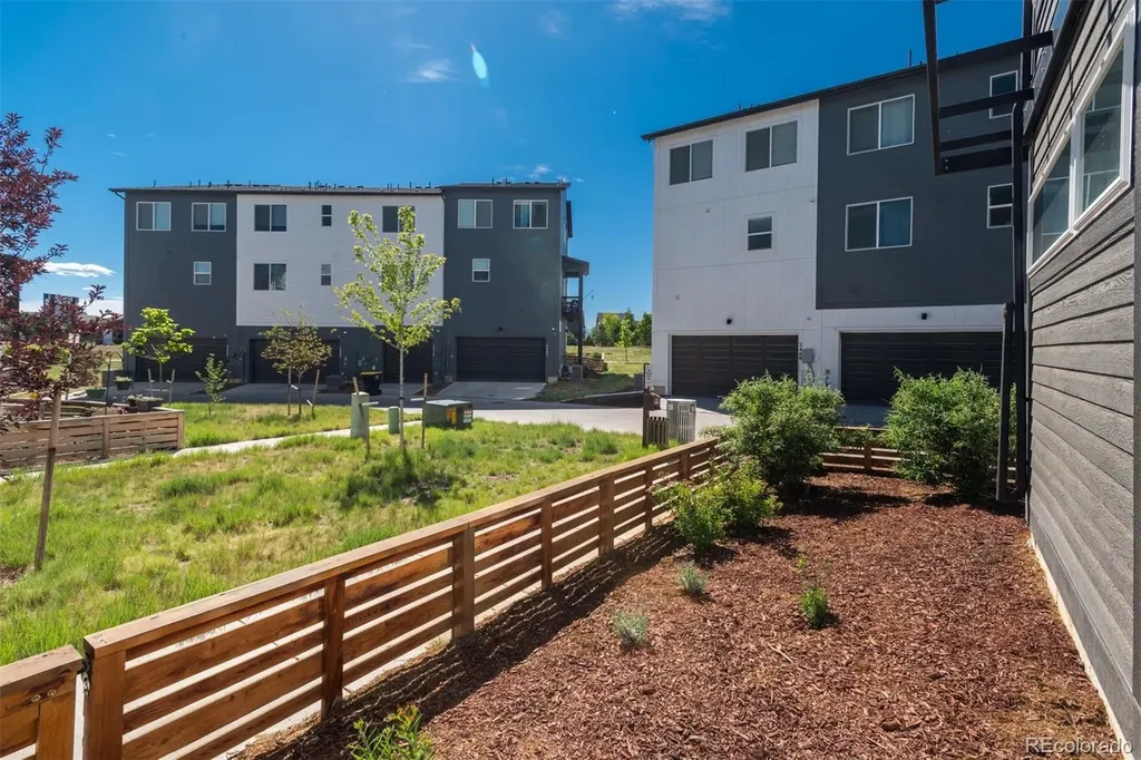 2758 W 167th Place Broomfield CO 80023