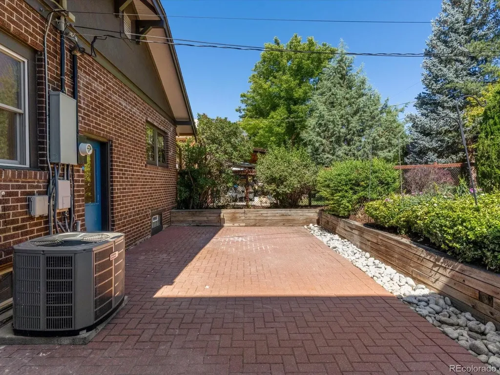 4633 W 30th Avenue Denver CO 80212