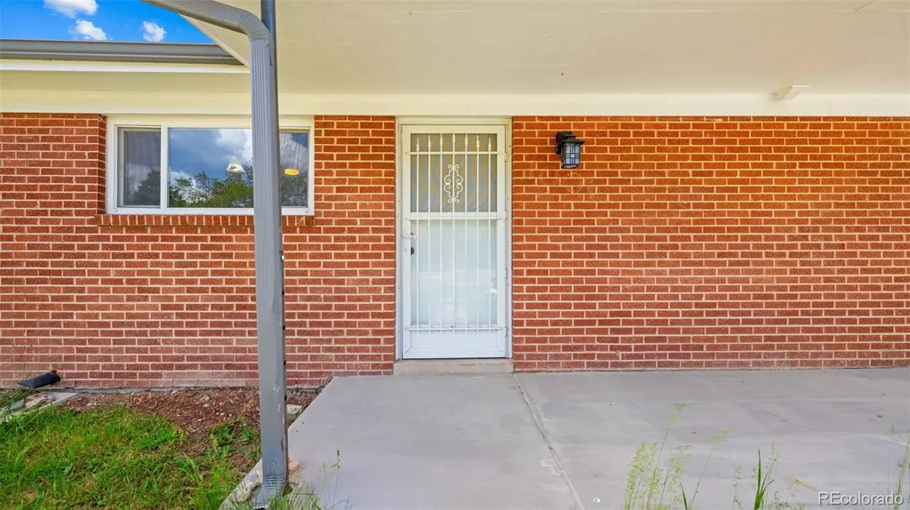 1001 Parkview Boulevard Colorado Springs CO 80905
