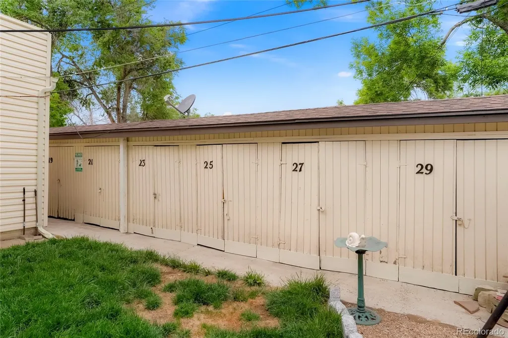 10717 W 38th Avenue Wheat Ridge CO 80033