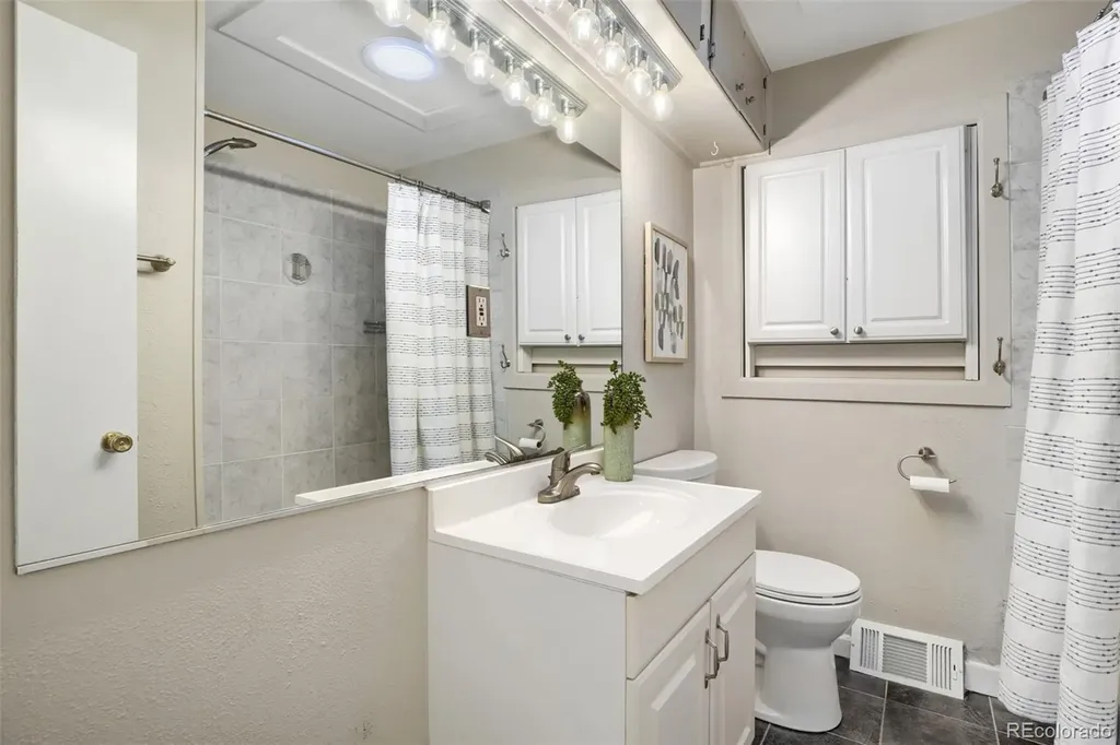 9920 W 54th Avenue Arvada CO 80002