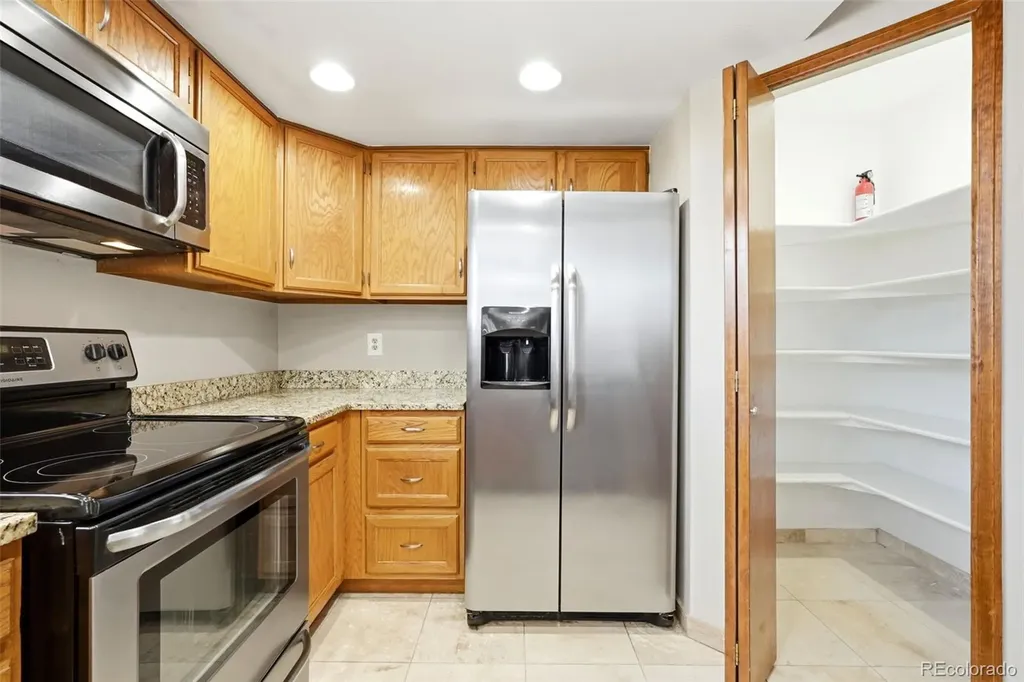 4228 S Granby Court Aurora CO 80014