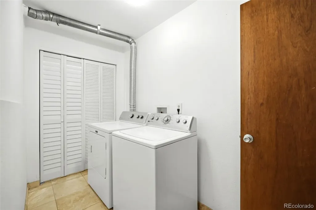 4228 S Granby Court Aurora CO 80014