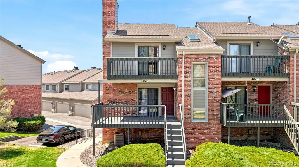 4228 S Granby Court Aurora CO 80014