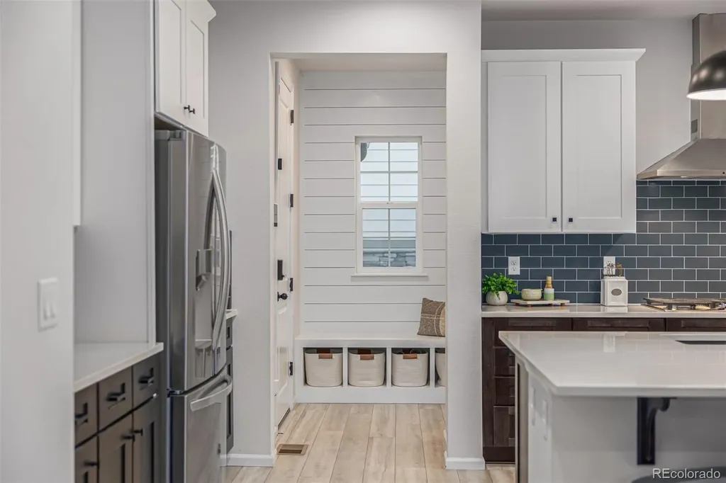 3986 Fultondale Street Aurora CO 80019