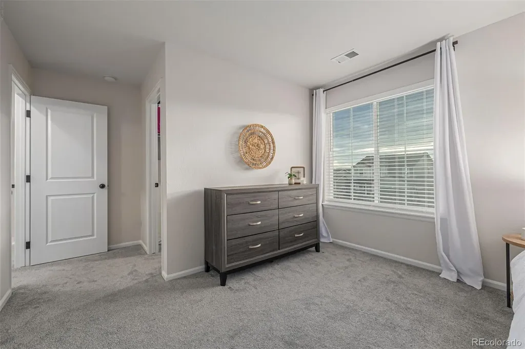 3986 Fultondale Street Aurora CO 80019