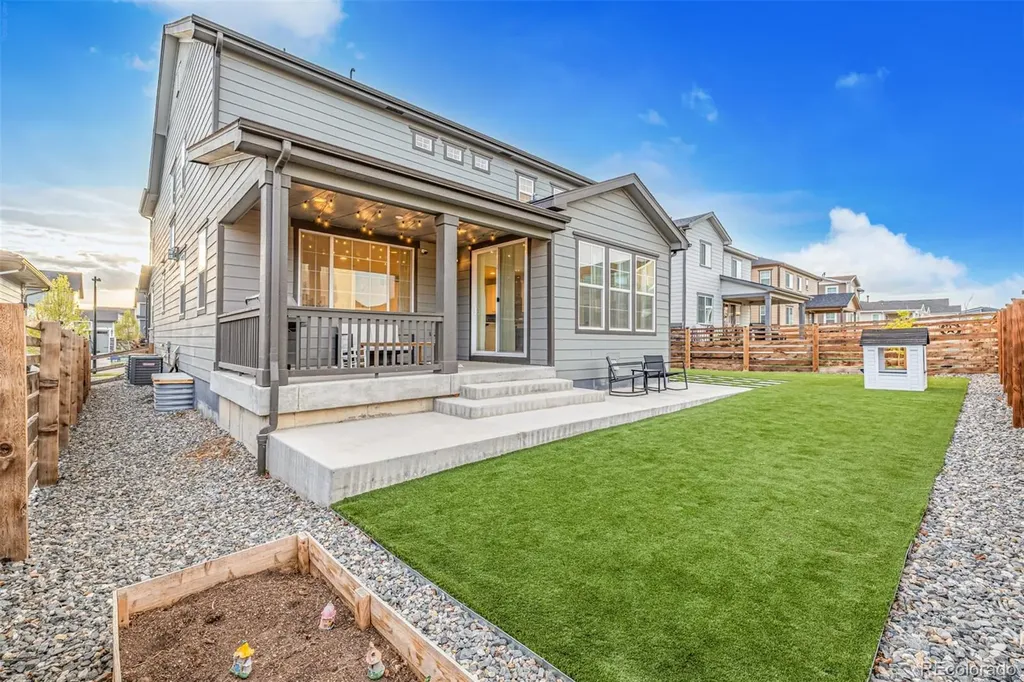 3986 Fultondale Street Aurora CO 80019