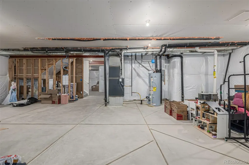 3986 Fultondale Street Aurora CO 80019