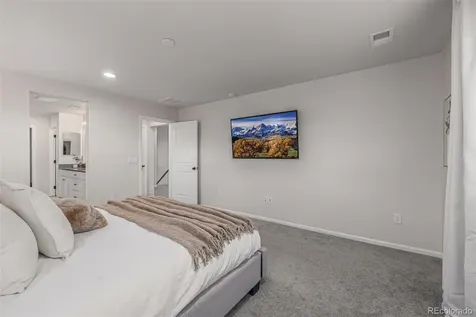 3986 Fultondale Street Aurora CO 80019