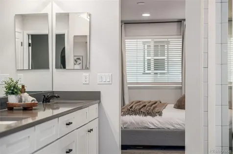 3986 Fultondale Street Aurora CO 80019