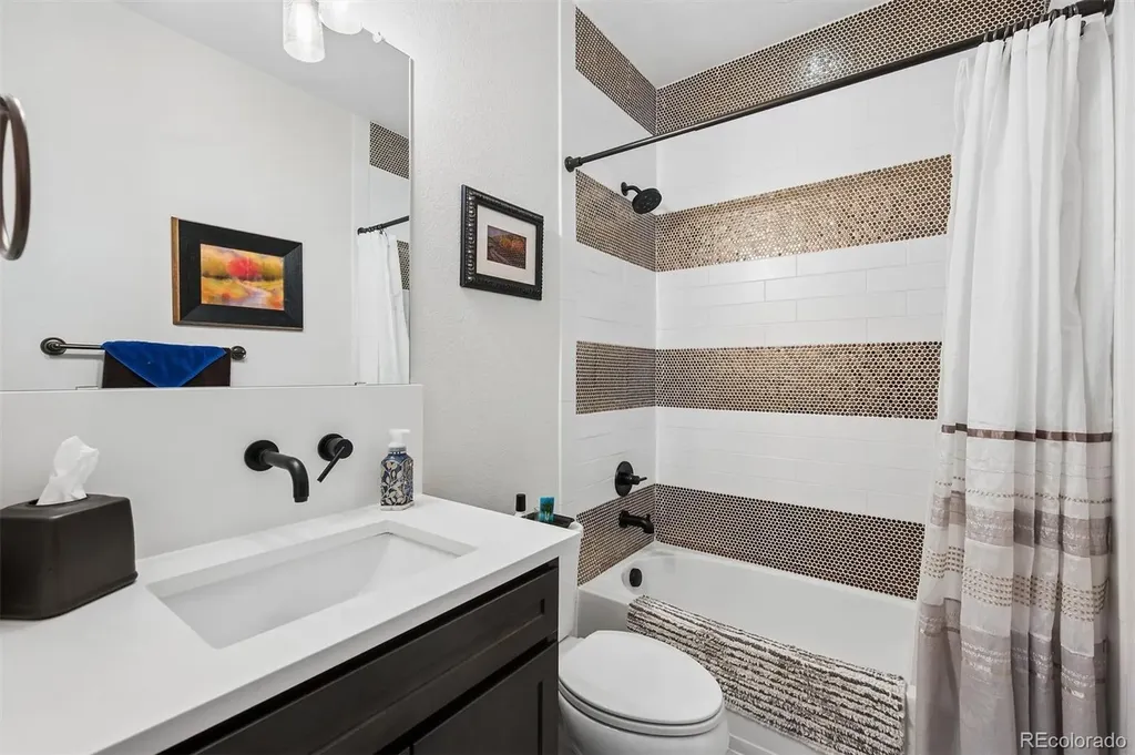 24030 E Tansy Drive Aurora CO 80016
