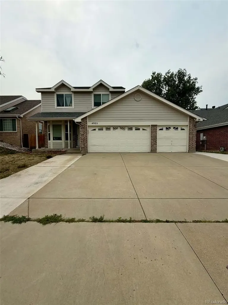 4925 Enid Way Denver CO 80239