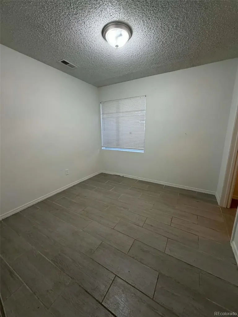 4925 Enid Way Denver CO 80239