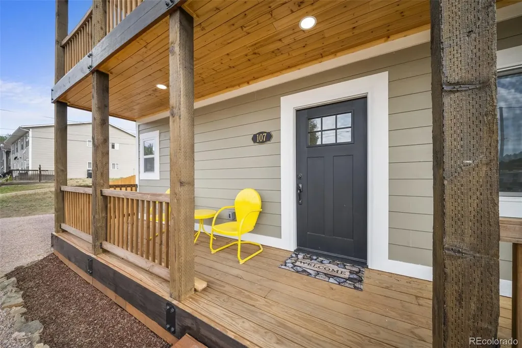 107 E May Avenue Cripple Creek CO 80813