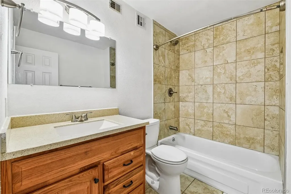 205 Wright Street Lakewood CO 80228