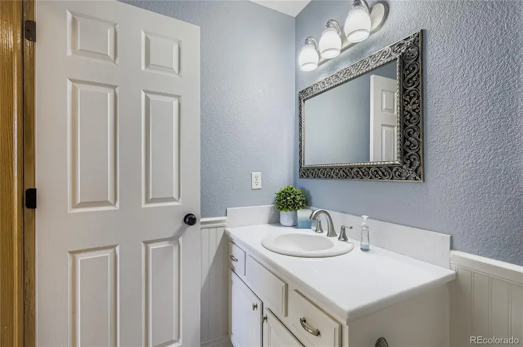 805 Waxberry Court Loveland CO 80538